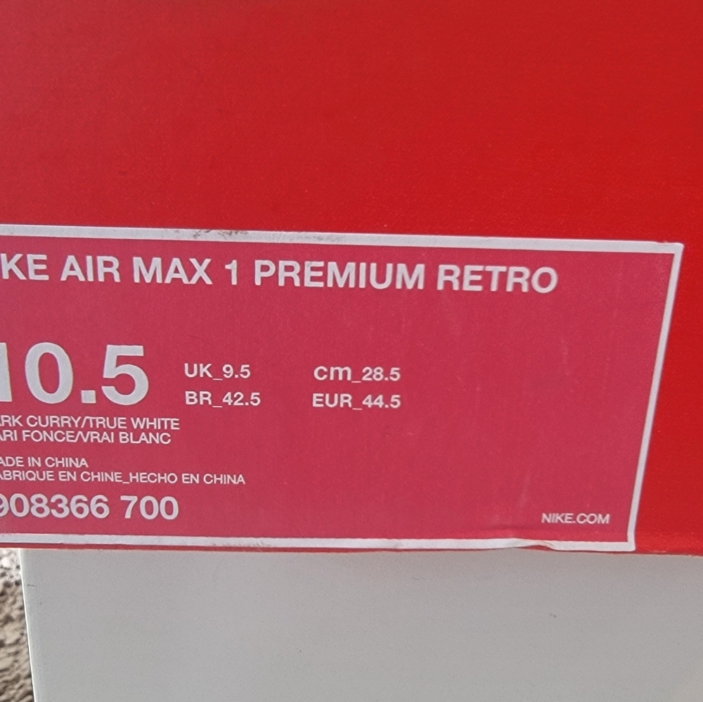 NIKE Like New in OG BOX 10.5M Air Max 1 Premium Retro Sneakers - Picture 2 of 11